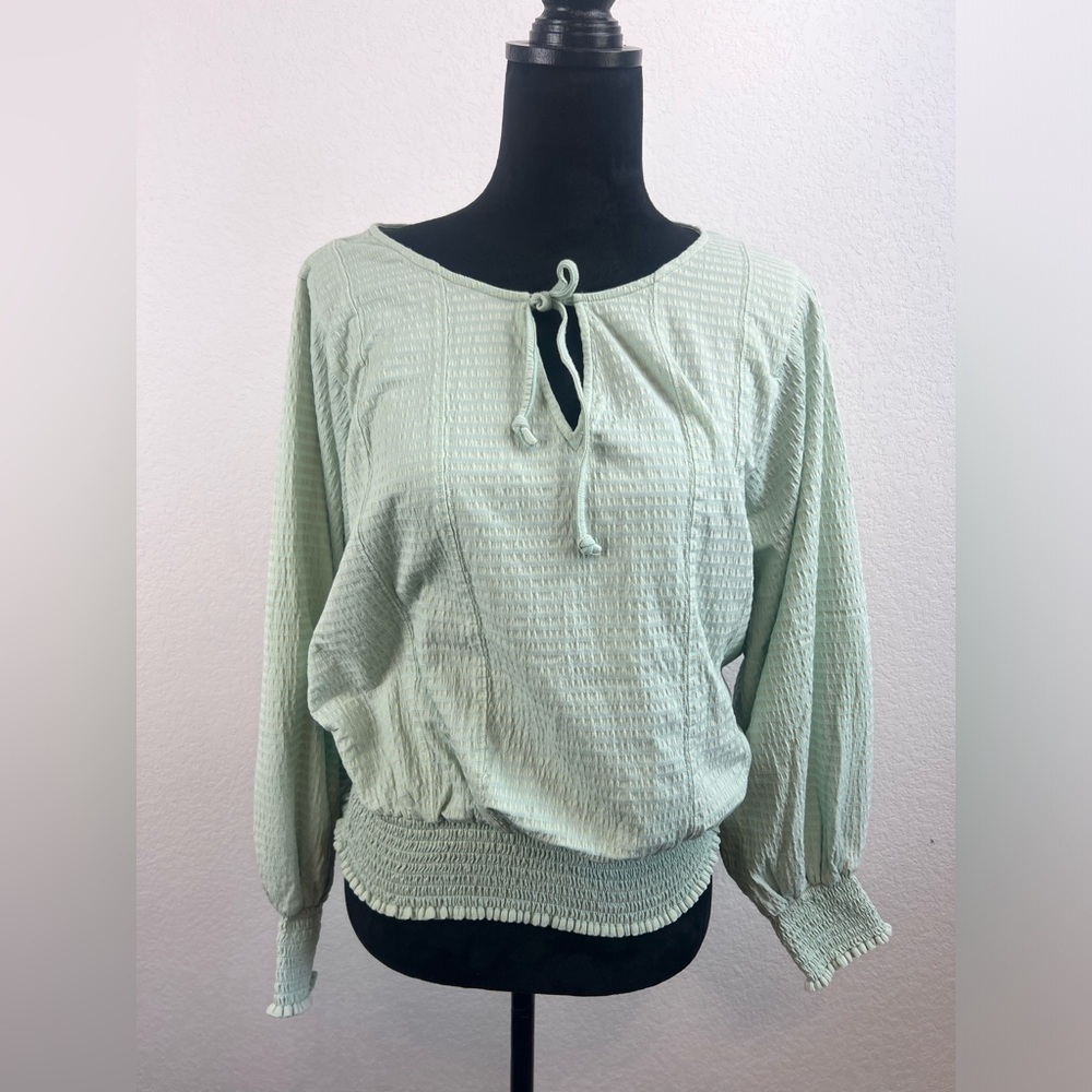 Anthropologie Rebecca Long Sleeve Smocked Waist Mint Green Top Size Medium